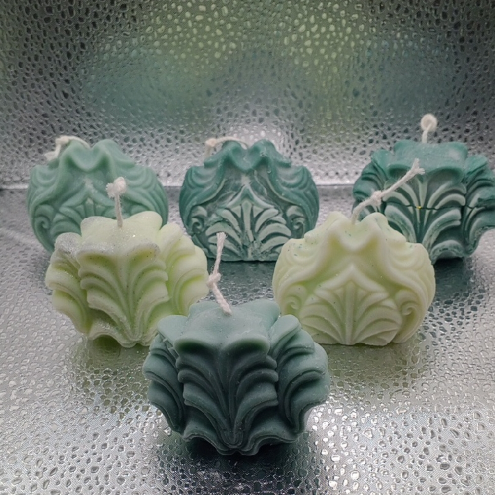 "BaRich" Candle For Life 💕 Hand Made 😍 Decorative Green and White Candles